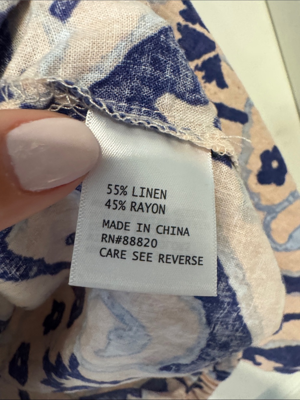 Christian Siriano Linen Blend Cropped Blouse, size S - Picture 4 of 4